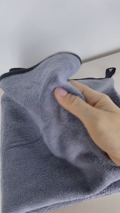 SOL Microfibre Towel For Dog, 100cmx50cm Dog Towel For Drying Dogs, Quick Dry Absorbent Pet Towels, Soft, Lightweight Pet Fabric For Drying Dogs, Puppies & Cats, Ideal For Indoor, Outdoor & Travel Use